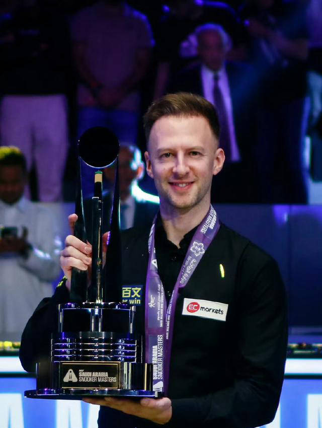 引发了球迷 引发了球迷