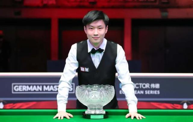 走出属于自 走出属于自