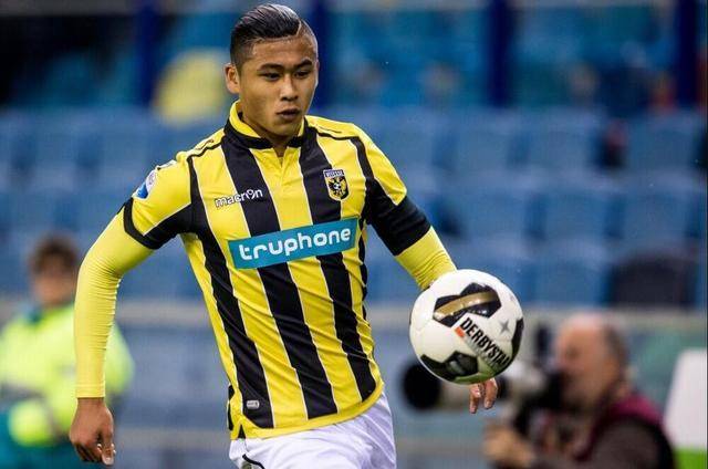 相比之下 相比之下